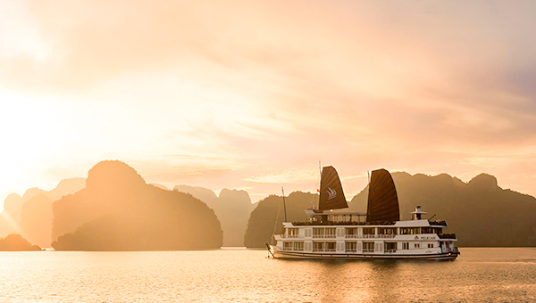 Glory Legend Cruises